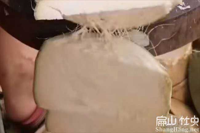 張家界竹蟲(chóng)吃椰子